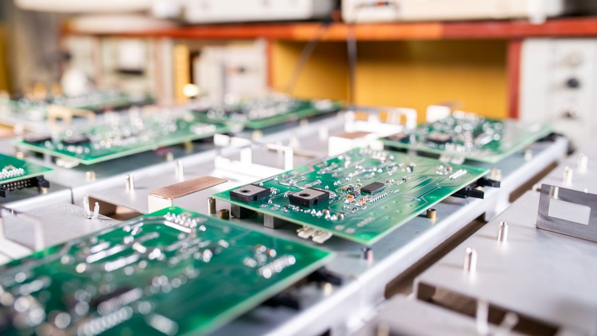 como o fabricante impacta o sucesso do produto eletrônico